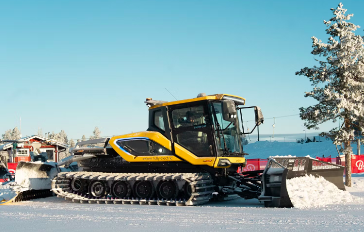 Test av eldriven pistmaskin